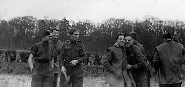 Searchlight boys - January 1943