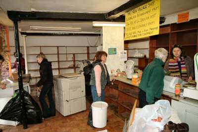 Moving the shop to the village hall 28th February 2004